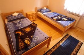 Sypialnia z 2 łóżkami